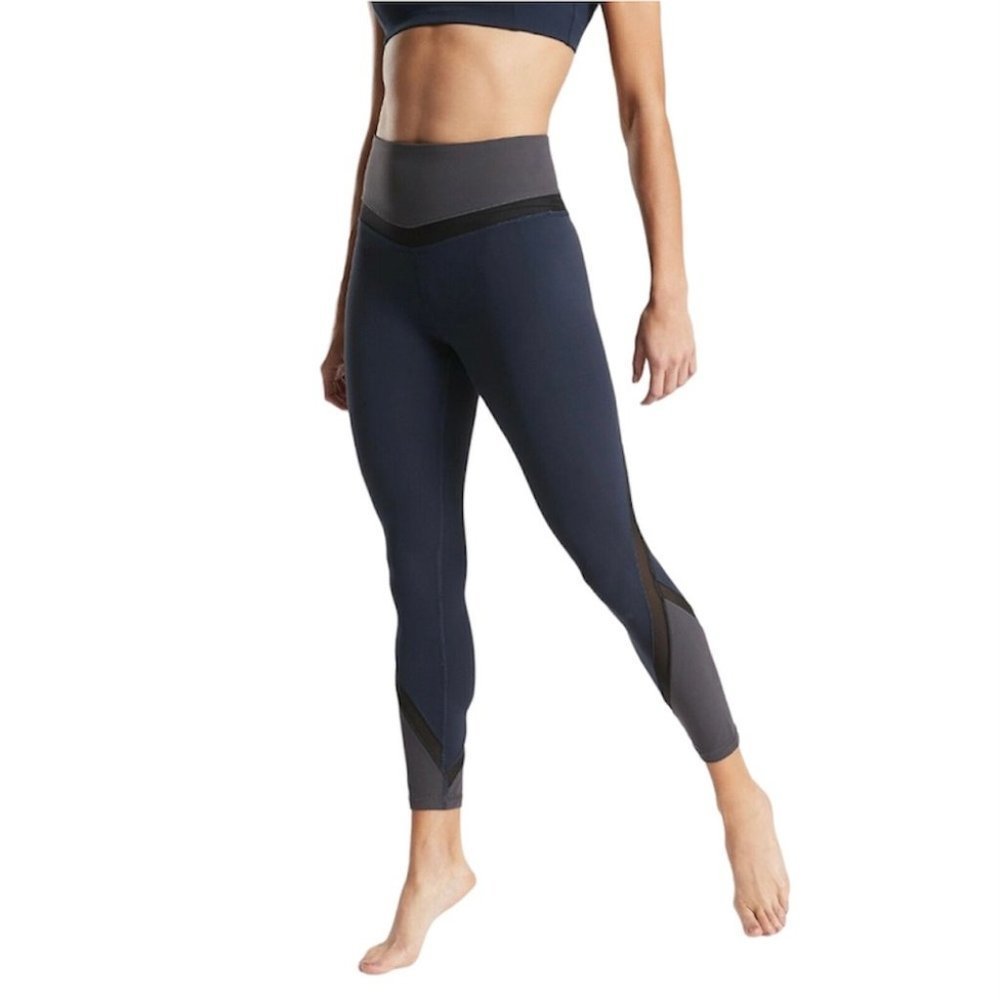 Athleta Elevation 7/8 Leggings Women’s Size XS Navy Ultra High-Rise